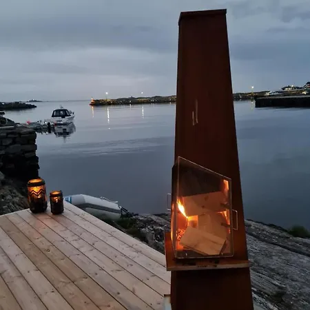Rorbu Ved Sjoen Casa de Férias Bud